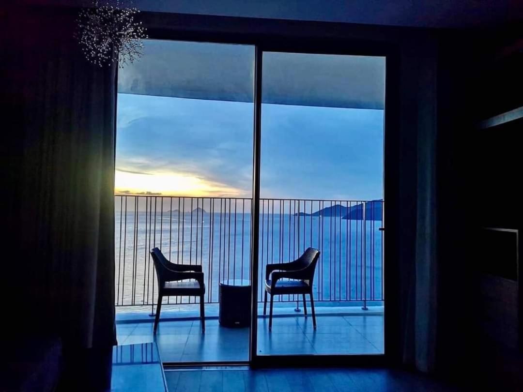 Panorama Sky Blue Nha Trangアパートホテル エクステリア 写真
